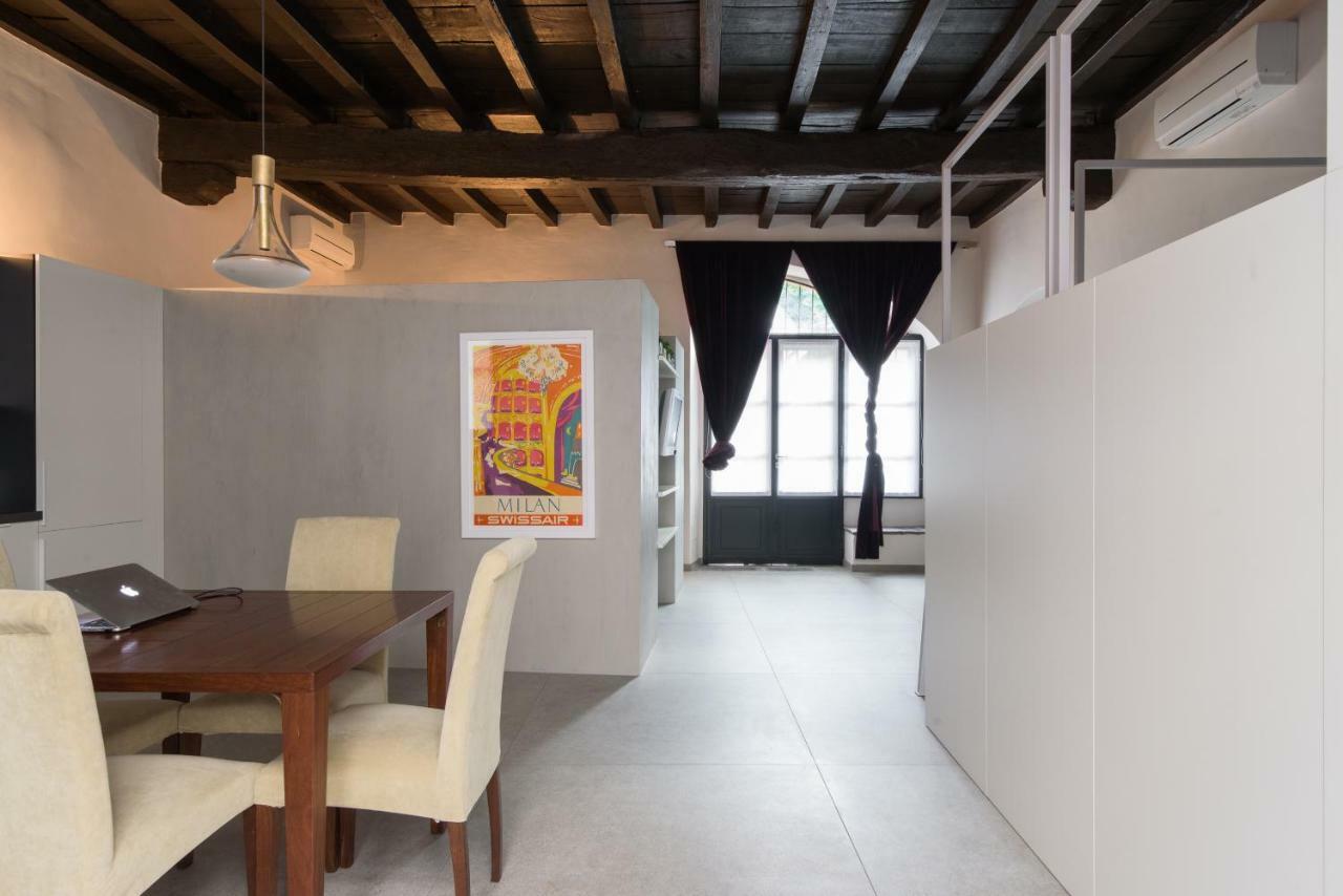 Le Scuderie Di Sant'Ambrogio Apartment Milano Exterior foto